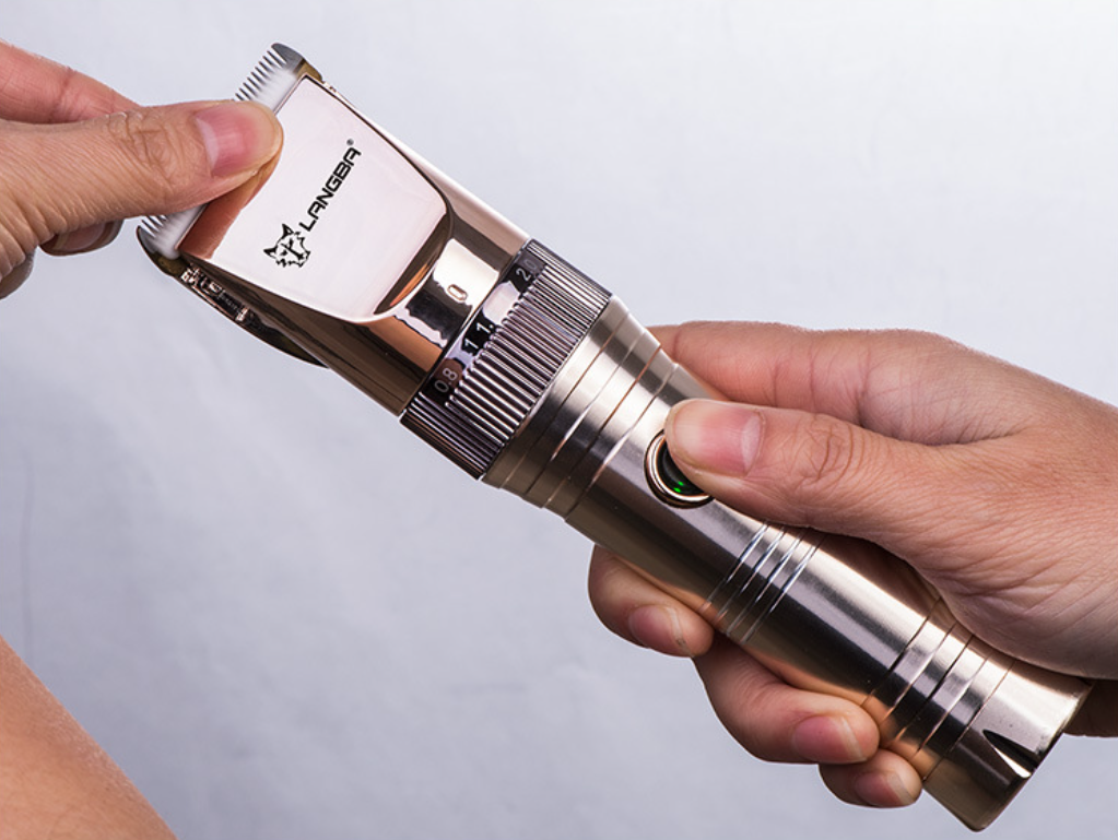 P63 bežična mašinica za šišanje kućnih ljubimaca